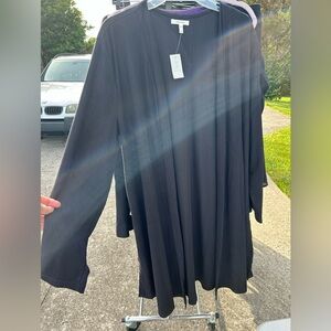 Maurice’s black lightweight duster